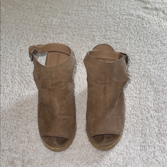 👡 Women’s Merona Peep Toe Espadrille Wedges – Taupe, Size 10 - Picture 1 of 13